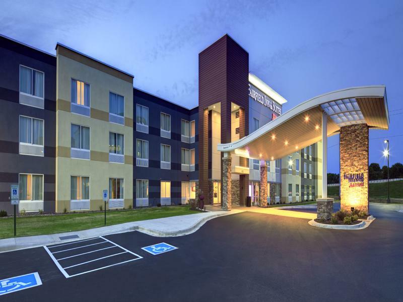 Fairfield & By Marriott West/middleton
